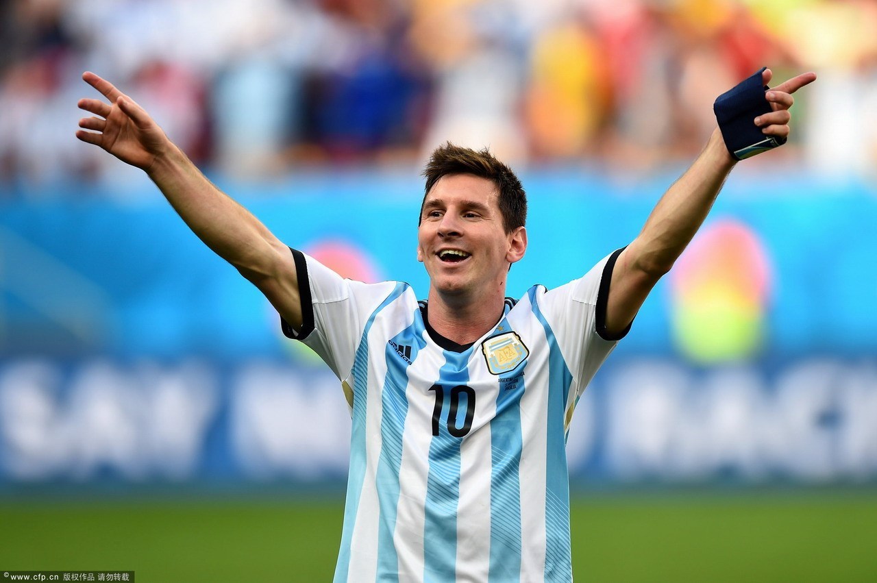 奔驰一季度在华销量10.68万, 年内推15款新品